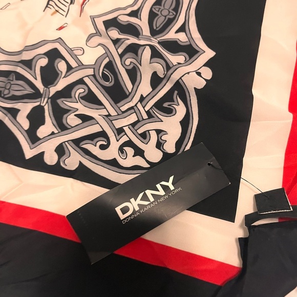 DKNY Graphic Print Vintage  Silk Scarf -  NWT - Picture 2 of 15